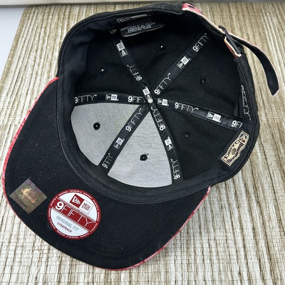 Chicago Bulls Hat - Picture 7 of 9